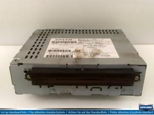 Begagnade CD-spelare Volvo V50 Pris € 49,95 Marginaltabell erbjuds av Auto Rima Druten