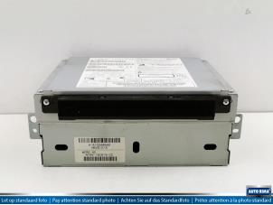 Begagnade CD-spelare Volvo V70 (BW) 2.4 D5 20V 215 Pris € 49,95 Marginaltabell erbjuds av Auto Rima Druten