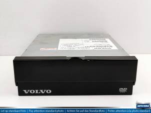 Gebruikte DVD Speler Volvo V70 (SW) 2.4 20V 140 Prijs € 99,95 Margeregeling aangeboden door Auto Rima Druten