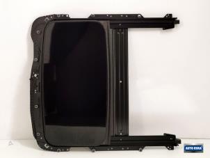 Gebruikte Schuifdak Volvo V70 (BW) 2.4 D5 20V Prijs € 149,95 Margeregeling aangeboden door Auto Rima Druten