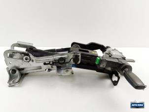 Begagnade Rattstångshölje Volvo V70 (SW) 2.4 20V 140 Pris € 74,95 Marginaltabell erbjuds av Auto Rima Druten