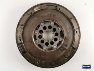 Gebruikte Dubbele massa vliegwiel Volvo S60 II (FS) 2.0 D4 16V AWD Prijs € 124,95 Margeregeling aangeboden door Auto Rima Druten