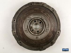 Używane Dwumasowe kolo zamachowe Volvo V70 (BW) 1.6 T4 16V Flexifuel Cena € 174,95 Procedura marży oferowane przez Auto Rima Druten