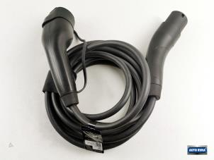 Gebruikte Oplaadkabel elektrische auto Polestar Polestar 2 78kWh Long Range Single Motor Prijs € 199,95 Margeregeling aangeboden door Auto Rima Druten