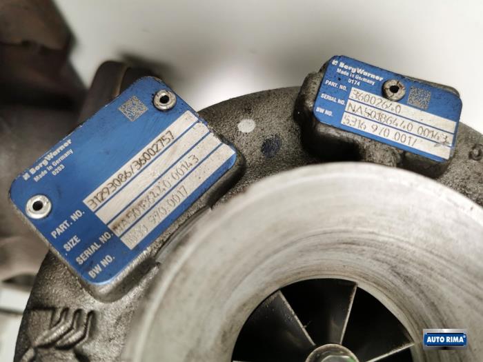 Turbo från en Volvo XC60 I (DZ) 2.4 D5 20V 205 AWD 2011