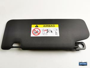 Używane Oslona przeciwsloneczna Polestar Polestar 1 2.0 AWD Cena € 74,95 Procedura marży oferowane przez Auto Rima Druten