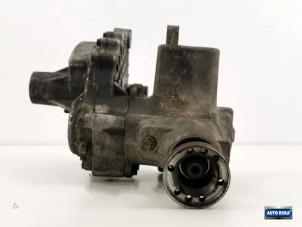 Gebruikte Tussenbak 4x4 Volvo XC90 I 2.9 T6 24V Prijs € 349,95 Margeregeling aangeboden door Auto Rima Druten