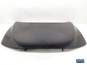 Begagnade Motorhuv Volvo V70 (SW) 2.4 20V 140 Pris € 124,95 Marginaltabell erbjuds av Auto Rima Druten