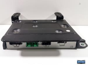 Używane Wzmacniacz radiowy Volvo V60 I (FW/GW) 2.0 D3 20V Cena € 49,95 Procedura marży oferowane przez Auto Rima Druten