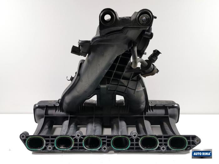 Insugsrör från en Volvo XC60 I (DZ) 3.2 24V AWD 2010