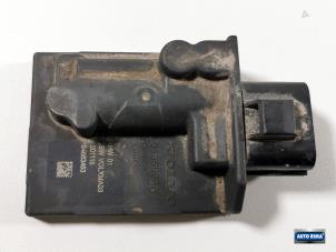 Gebruikte Brandstofpomp module Volvo XC90 II 2.0 T8 16V Twin Engine AWD Prijs € 74,95 Margeregeling aangeboden door Auto Rima Druten