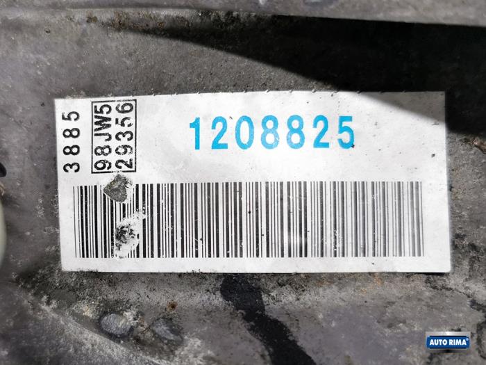 Växellåda från en Volvo S80 (TR/TS) 2.5 D 2000