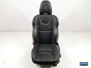 Gebruikte Stoel links Volvo V60 I (FW/GW) 3.0 T6 24V AWD R-Design Prijs € 249,95 Margeregeling aangeboden door Auto Rima Druten