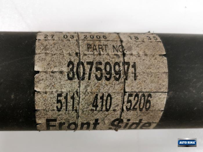 Mellanaxel från en Volvo XC70 (SZ) XC70 2.4 D5 20V 2006