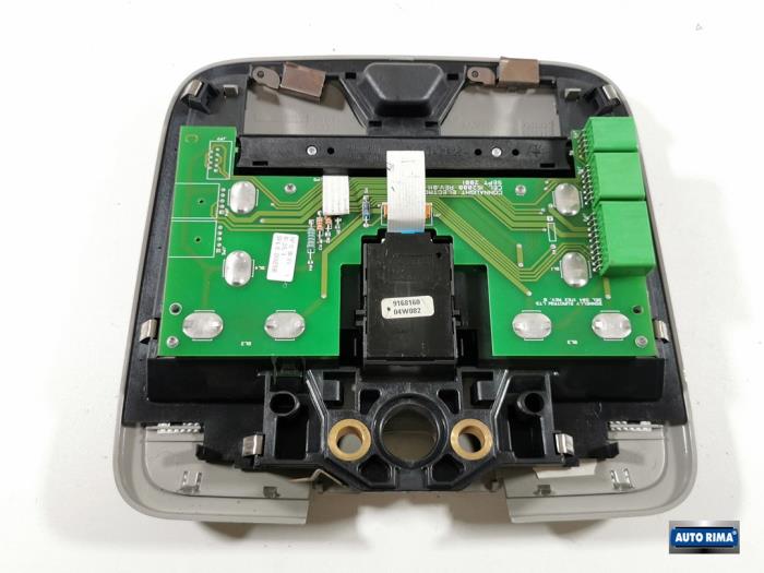 Innerbelysning, fram från en Volvo V70 (SW) 2.4 20V 140 2004