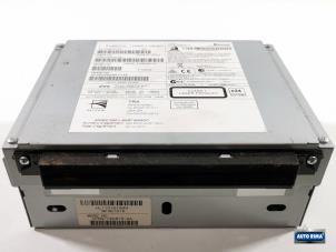 Używane Odtwarzacz CD Volvo S60 II (FS) 2.0 D3 20V Cena € 74,95 Procedura marży oferowane przez Auto Rima Druten