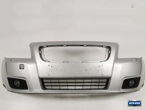 Begagnade Främre stötfångarskydd Volvo V50 (MW) 2.0 16V Pris € 199,95 Marginaltabell erbjuds av Auto Rima Druten