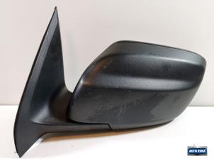 Begagnade Skärmspegel, vänster Volvo XC90 I 2.5 T 20V Pris € 149,95 Marginaltabell erbjuds av Auto Rima Druten