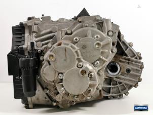 Gebruikte Automaatbak Volvo V60 I (FW/GW) 1.6 T4 16V Prijs € 1.449,95 Margeregeling aangeboden door Auto Rima Druten