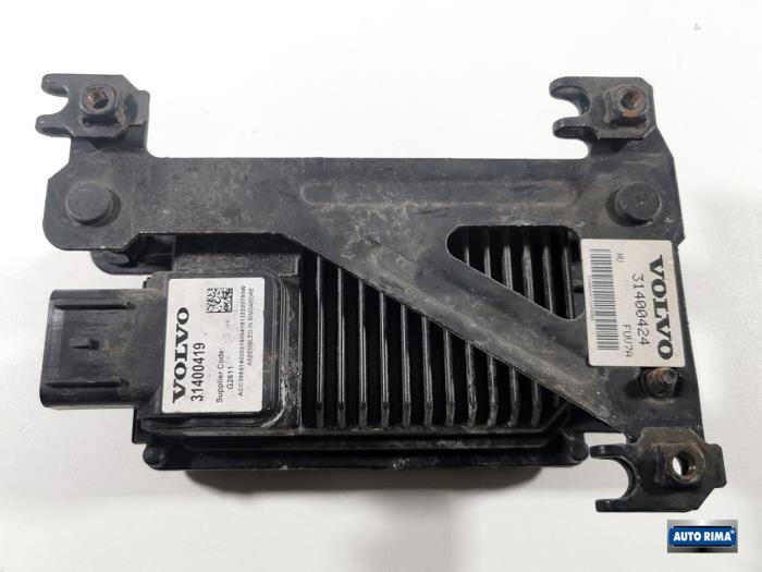 Adaptiv farthållare, sensor (avstånd) från en Volvo V40 (MV) 1.6 T2 GTDi 16V 2015