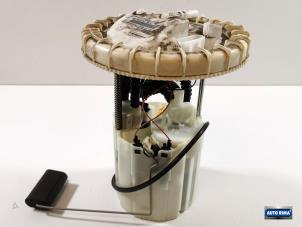 Begagnade Elektrisk bränslepump Volvo C70 (MC) 2.5 T5 20V Pris € 74,95 Marginaltabell erbjuds av Auto Rima Druten