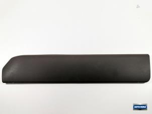 Gebruikte Deurlijst Volvo XC70 (SZ) XC70 2.4 D 20V Prijs € 24,95 Margeregeling aangeboden door Auto Rima Druten