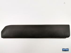 Gebruikte Deurlijst Volvo XC70 (SZ) XC70 2.4 D 20V Prijs € 24,95 Margeregeling aangeboden door Auto Rima Druten