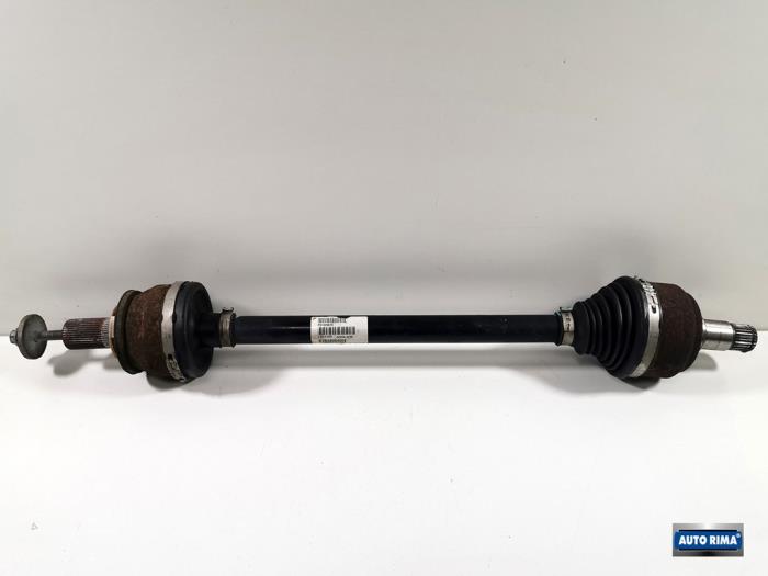 Steekas links-achter van een Volvo XC90 II 2.0 T8 16V Twin Engine AWD 2016