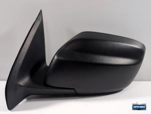 Begagnade Skärmspegel, vänster Volvo XC90 I 2.9 T6 24V Pris € 149,95 Marginaltabell erbjuds av Auto Rima Druten