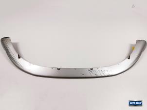 Gebruikte Lip voorbumper Volvo V50 (MW) 2.0 16V Prijs € 74,95 Margeregeling aangeboden door Auto Rima Druten