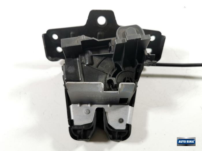 Tailgate lock mechanism Volvo XC40 2.0 B4 16V Mild Hybrid AWD - 32149889