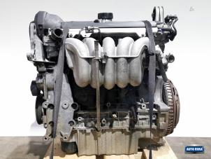 Gebruikte Motor Volvo V70 (SW) 2.4 20V 170 Prijs € 399,95 Margeregeling aangeboden door Auto Rima Druten