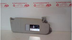 Gebruikte Zonneklep Volkswagen Polo III (6N2) 1.0 Prijs € 15,00 Margeregeling aangeboden door de Graaf autodemontage B.V.