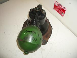 Begagnade Tryckackumulator Citroen Xantia (X1/2) 1.8i X,SX Pris på förfrågan erbjuds av de Graaf autodemontage B.V.