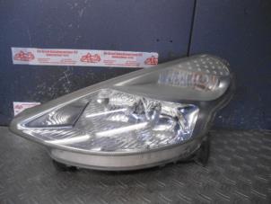Gebruikte Koplamp links Citroen C3 Pluriel (HB) 1.6 16V Prijs op aanvraag aangeboden door de Graaf autodemontage B.V.