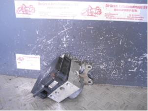 Begagnade ABS-pump Fiat 500 (312) 1.2 Pris på förfrågan erbjuds av de Graaf autodemontage B.V.