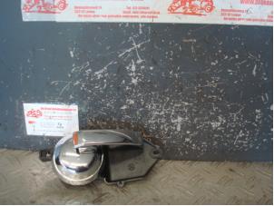 Gebruikte Portiergreep 2Deurs rechts Fiat 500 (312) 1.2 Prijs € 25,00 Margeregeling aangeboden door de Graaf autodemontage B.V.