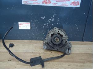 Begagnade Dynamo Volkswagen Golf III Cabrio Restyling (1E7) 1.8 Pris på förfrågan erbjuds av de Graaf autodemontage B.V.