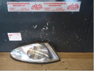 Gebruikte Richtingaanwijzer rechts Renault Espace (JE) 3.0 V6 24V Prijs € 10,00 Margeregeling aangeboden door de Graaf autodemontage B.V.