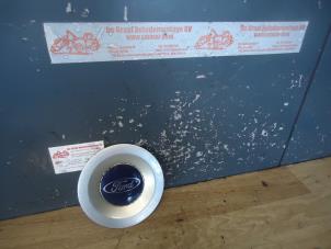 Begagnade Hjulskydd (reserv) Ford Ka I 1.3i Pris € 7,50 Marginaltabell erbjuds av de Graaf autodemontage B.V.