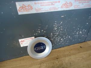 Begagnade Hjulskydd (reserv) Ford Ka I 1.3i Pris € 7,50 Marginaltabell erbjuds av de Graaf autodemontage B.V.