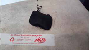 Gebruikte Afdekkap Sleepoog achter Volvo V70 (SW) 2.4 T 20V Prijs € 10,00 Margeregeling aangeboden door de Graaf autodemontage B.V.