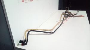 Gebruikte Brandstofleiding Renault Trafic (1FL/2FL/3FL/4FL) 1.6 dCi 95 Prijs € 75,00 Margeregeling aangeboden door de Graaf autodemontage B.V.