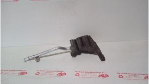 Begagnade Fäste, luftkonditionering Audi Q7 Pris € 50,00 Marginaltabell erbjuds av de Graaf autodemontage B.V.