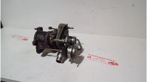 Gebruikte Turbo Renault Clio IV (5R) 0.9 Energy TCE 90 12V Prijs € 125,00 Margeregeling aangeboden door de Graaf autodemontage B.V.