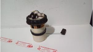 Gebruikte Benzinepomp Volvo S40 (VS) 1.8 16V Prijs € 50,00 Margeregeling aangeboden door de Graaf autodemontage B.V.