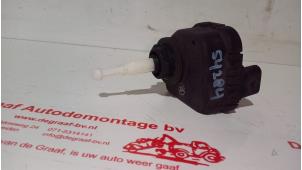 Begagnade Strålkastarmotor Daewoo Espero 1.8 CD Pris € 15,00 Marginaltabell erbjuds av de Graaf autodemontage B.V.