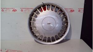 Gebruikte Wieldop Saab 900 I Prijs € 12,50 Margeregeling aangeboden door de Graaf autodemontage B.V.