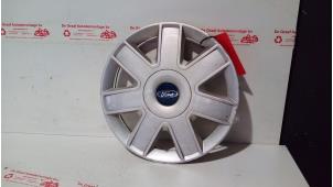 Begagnade Hjulskydd (reserv) Ford Ka I 1.3i Pris € 10,00 Marginaltabell erbjuds av de Graaf autodemontage B.V.