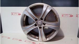 Gebruikte Velg Mercedes E (W213) E-220d 2.0 Turbo 16V Prijs € 100,00 Margeregeling aangeboden door de Graaf autodemontage B.V.
